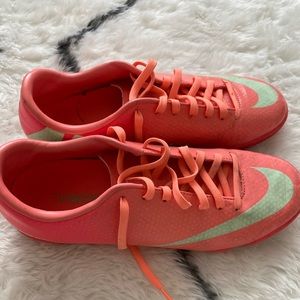 Nike indoor soccer shoes